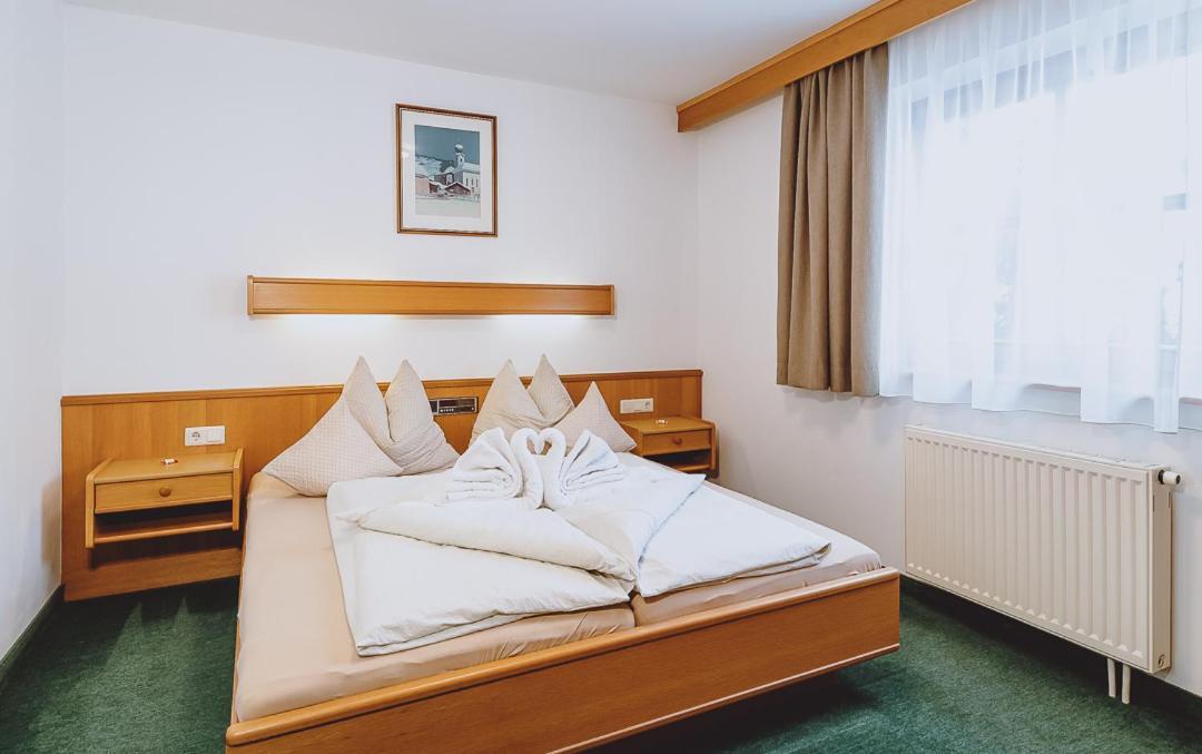 Lindlinghof Aparthotel Заалбах-Хинтерглем Екстериор снимка