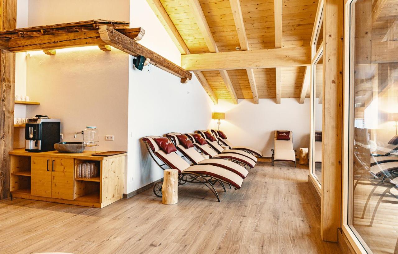Lindlinghof Aparthotel Заалбах-Хинтерглем Екстериор снимка
